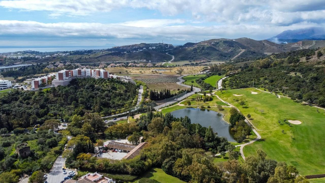El Lago De Los Arqueros 2 Bedrooms Penthouse En Benahavis Exterior photo